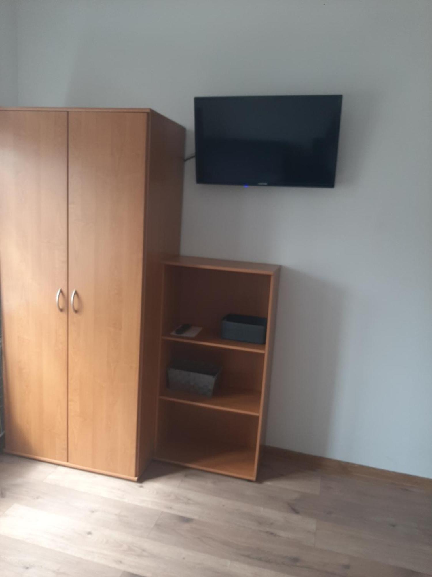 Apartamenty Marco 3-Bis- Przy Dworcu-Stare Miasto-Super Wi Fi 克拉科夫 外观 照片